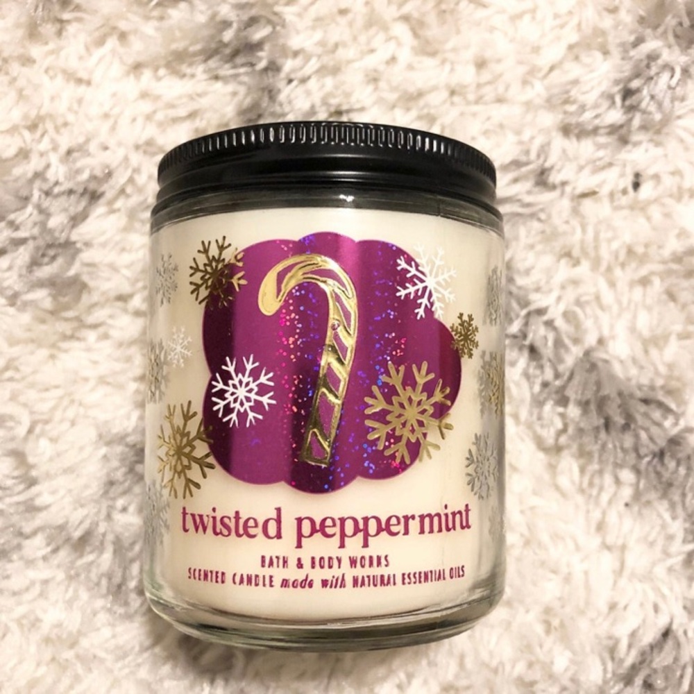 Bath & Body Works TWISTED PEPPERMINT SINGLE WICK CANDLE 7 oz / 198 g
